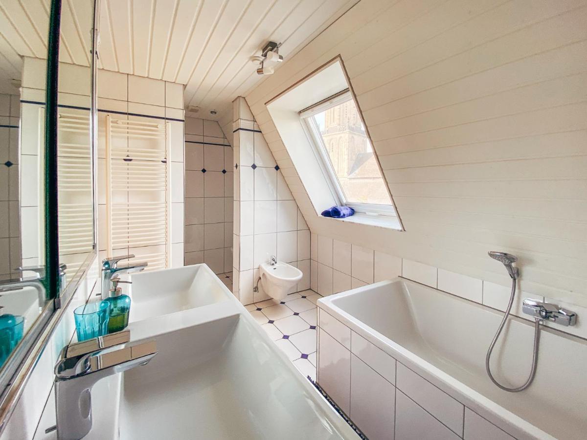 Rheinloft 3 - Grosse Giebelwohnung Mit Dachterrassen An Der Rheinpromenade エメリッヒ エクステリア 写真