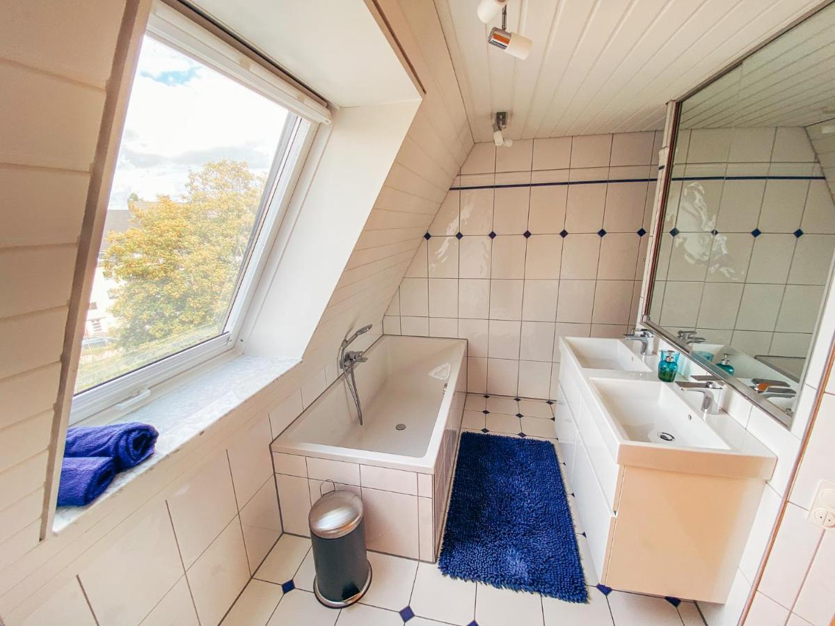 Rheinloft 3 - Grosse Giebelwohnung Mit Dachterrassen An Der Rheinpromenade エメリッヒ エクステリア 写真