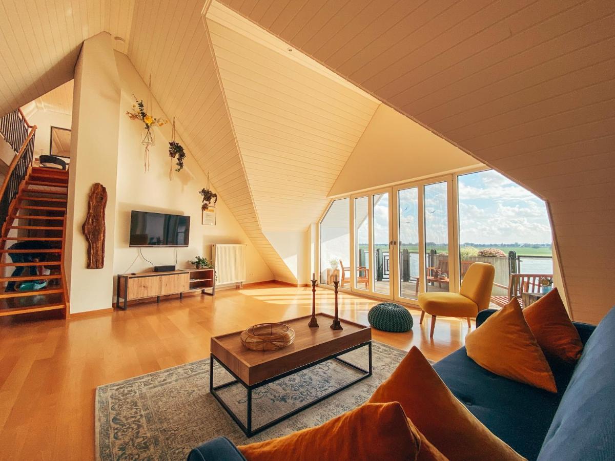 Rheinloft 3 - Grosse Giebelwohnung Mit Dachterrassen An Der Rheinpromenade エメリッヒ エクステリア 写真